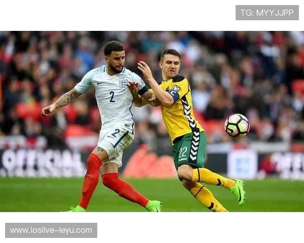 蓝十字vs莱昂：历史交锋占优，主场火力全开！谁能终结不败纪录？